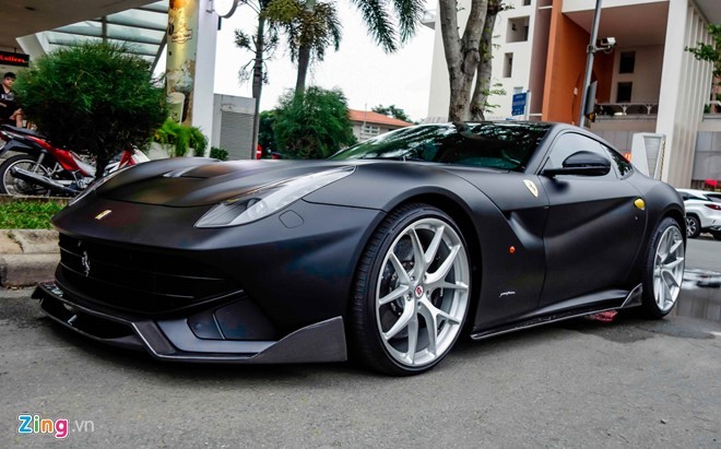 Cuong Do la do sieu xe Ferrari F12 Berlinetta 